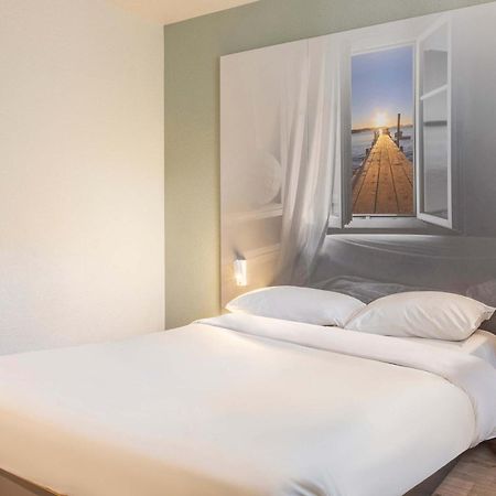 B&B Hotel Toulon La Seyne Sur Mer Exterior photo