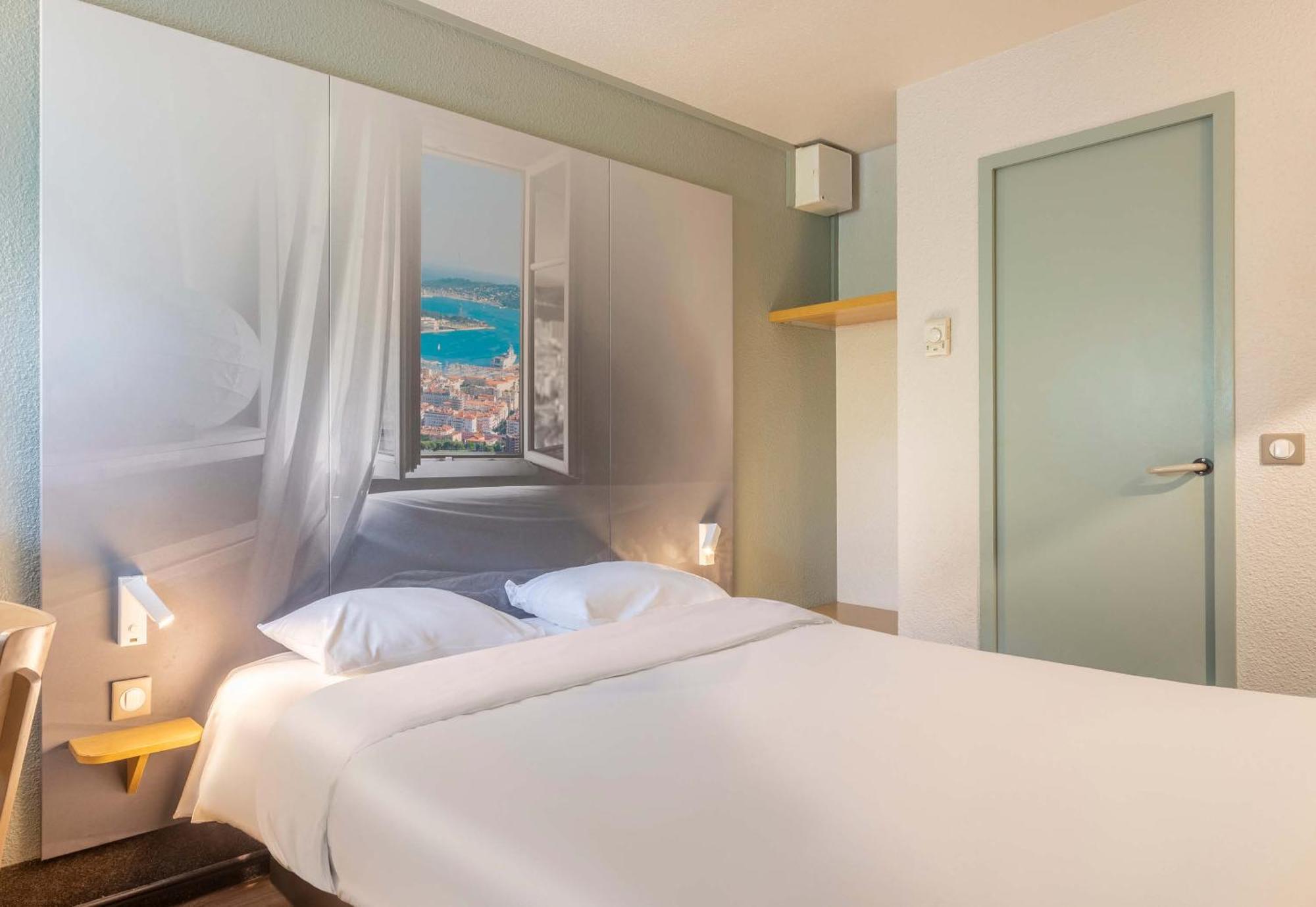 B&B Hotel Toulon La Seyne Sur Mer Exterior photo