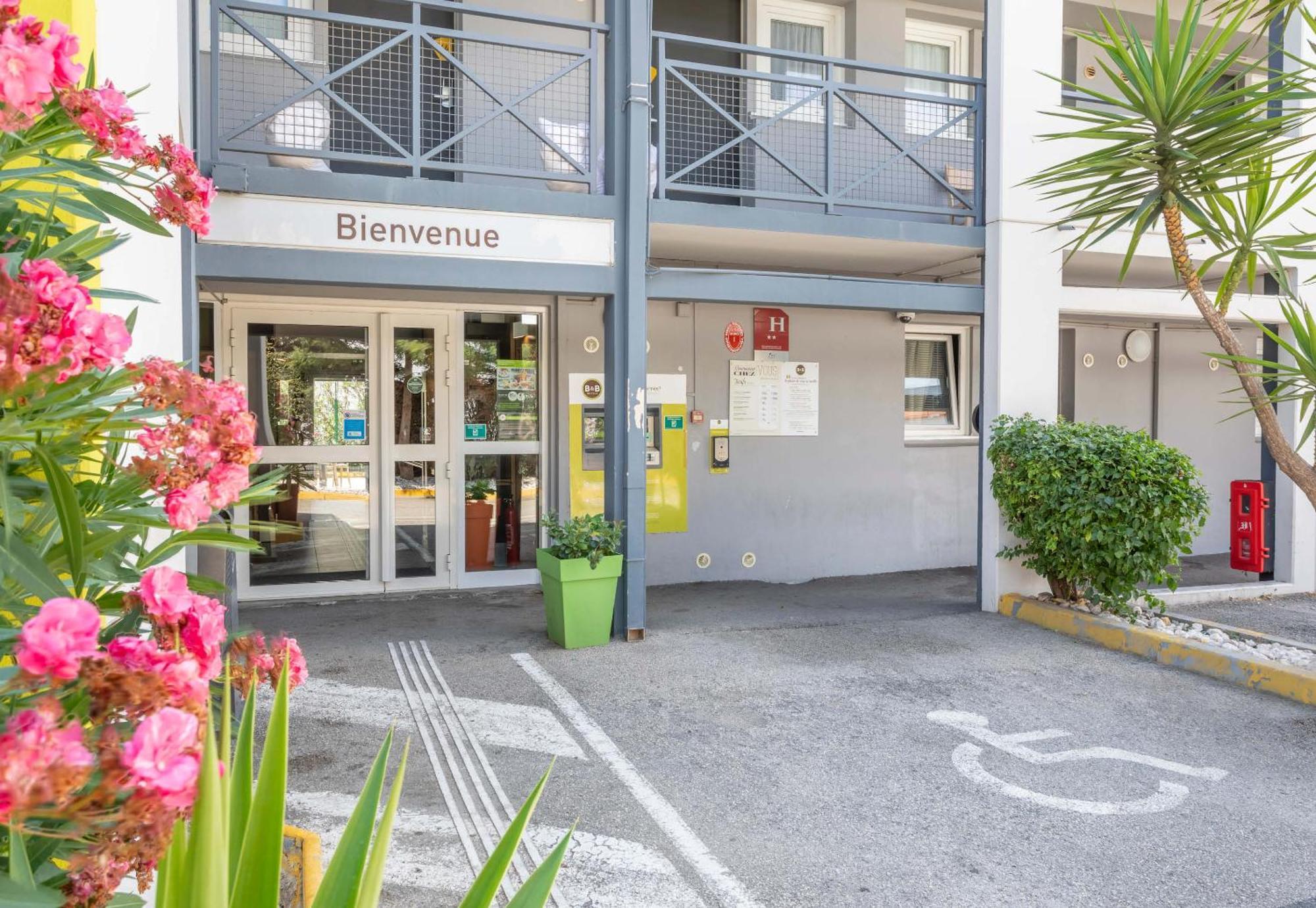B&B Hotel Toulon La Seyne Sur Mer Exterior photo
