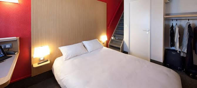 B&B Hotel Toulon La Seyne Sur Mer Exterior photo